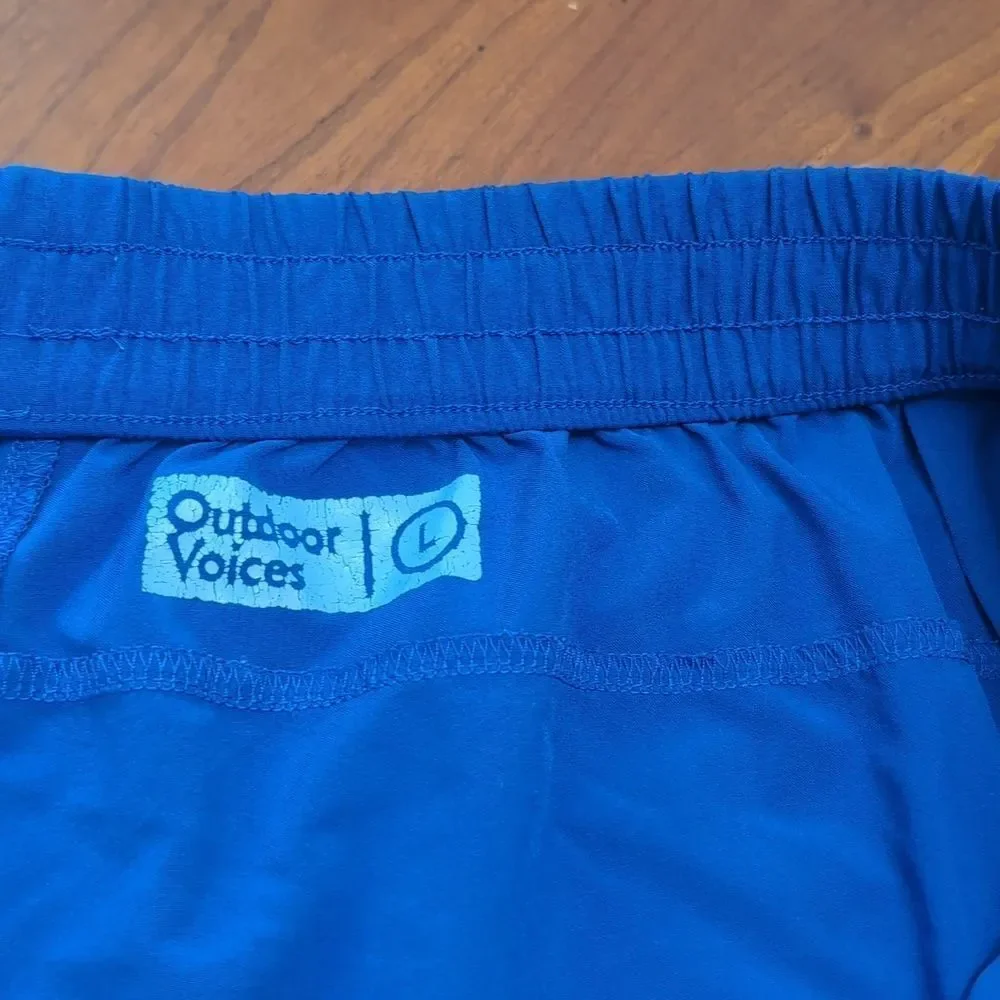 Outdoor Voices Blue Workout Shorts Size Large - Picture 9 of 10